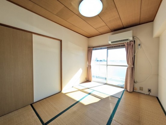 apartment 滋賀県野洲市冨波乙690-6 ヴァン・ドゥビル2階