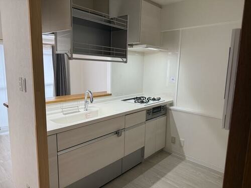 apartment 滋賀県野洲市冨波乙690-6 ヴァン・ドゥビル2階