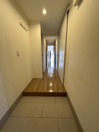 apartment 滋賀県野洲市冨波乙690-6 ヴァン・ドゥビル2階
