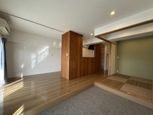 apartment 滋賀県野洲市冨波乙690-6 ヴァン・ドゥビル2階