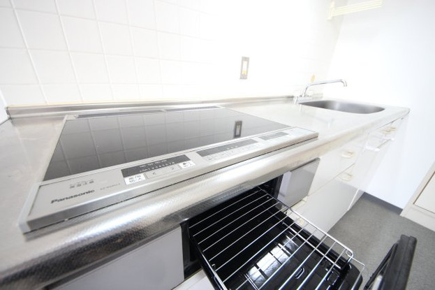 apartment 滋賀県野洲市冨波乙690-6 ヴァン・ドゥビル2階