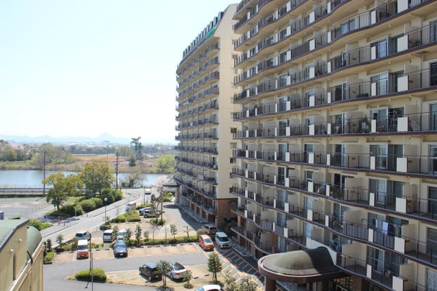 apartment 滋賀県野洲市冨波乙690-6 ヴァン・ドゥビル2階
