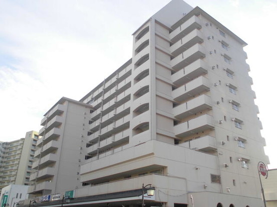 apartment 滋賀県野洲市冨波乙690-6 ヴァン・ドゥビル2階