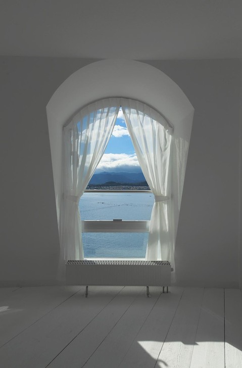 apartment 滋賀県野洲市冨波乙690-6 ヴァン・ドゥビル2階