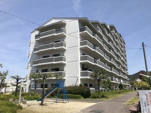 apartment 滋賀県野洲市冨波乙690-6 ヴァン・ドゥビル2階