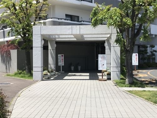 apartment 滋賀県野洲市冨波乙690-6 ヴァン・ドゥビル2階