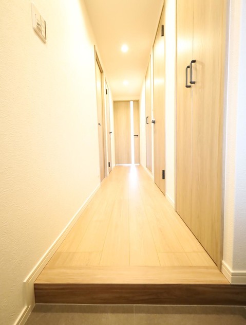 apartment 滋賀県野洲市冨波乙690-6 ヴァン・ドゥビル2階