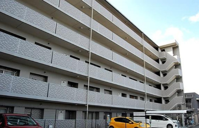 apartment 滋賀県野洲市冨波乙690-6 ヴァン・ドゥビル2階