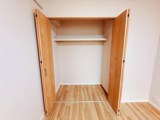 apartment 滋賀県野洲市冨波乙690-6 ヴァン・ドゥビル2階