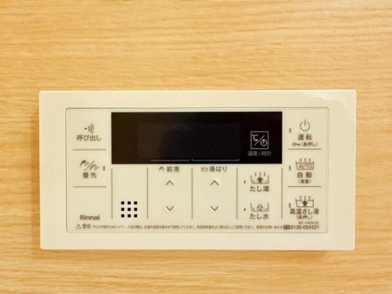 apartment 滋賀県野洲市冨波乙690-6 ヴァン・ドゥビル2階