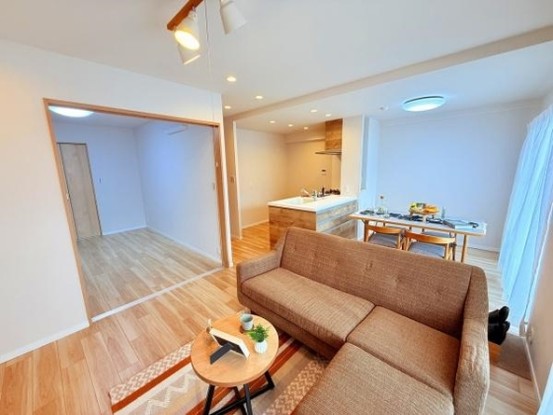 apartment 滋賀県野洲市冨波乙690-6 ヴァン・ドゥビル2階