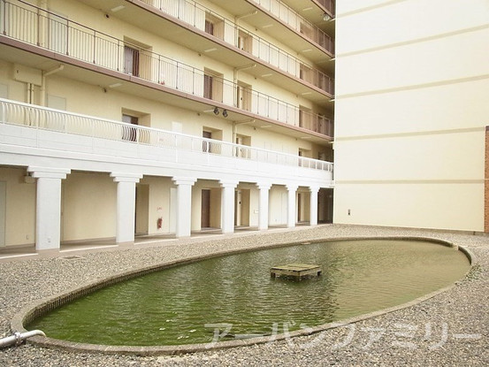 apartment 滋賀県野洲市冨波乙690-6 ヴァン・ドゥビル2階