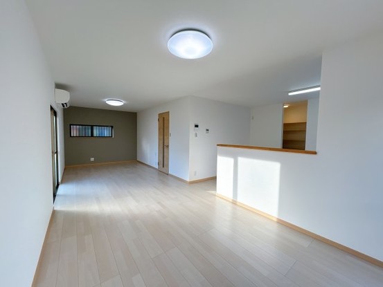 detached 滋賀県野洲市冨波乙690-6 ヴァン・ドゥビル2階