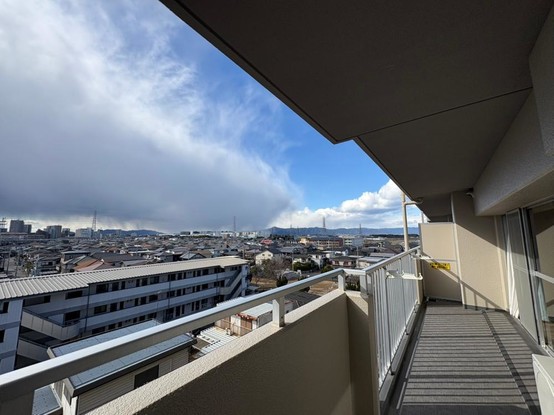 apartment 滋賀県野洲市冨波乙690-6 ヴァン・ドゥビル2階