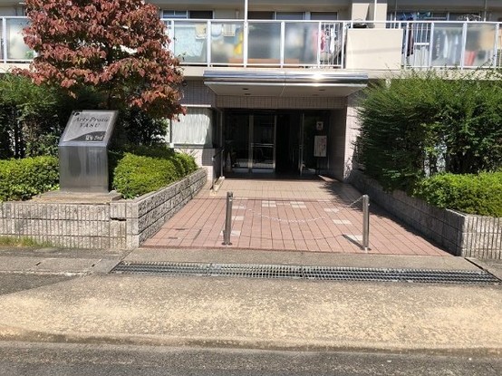 apartment 滋賀県野洲市冨波乙690-6 ヴァン・ドゥビル2階