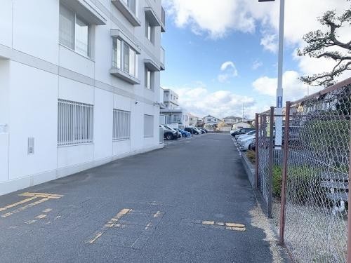 apartment 滋賀県野洲市冨波乙690-6 ヴァン・ドゥビル2階