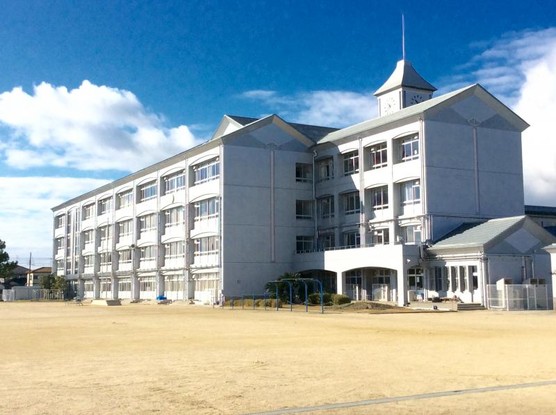 apartment 滋賀県野洲市冨波乙690-6 ヴァン・ドゥビル2階
