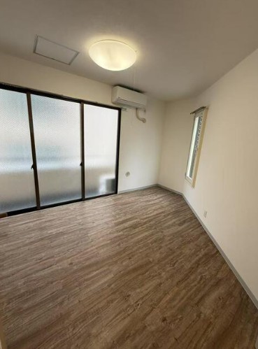 apartment 東京都豊島区池袋３丁目
地図を見る