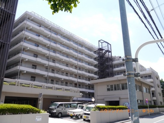 apartment 東京都北区滝野川３丁目
地図を見る