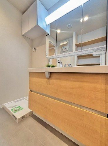 apartment 東京都板橋区熊野町
地図を見る