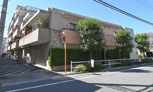 apartment 東京都板橋区坂下１丁目
地図を見る