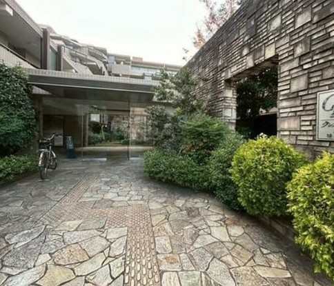 apartment 東京都板橋区坂下１丁目
地図を見る