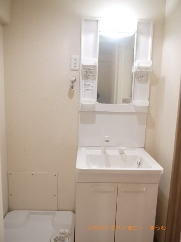 apartment 東京都北区滝野川３丁目
地図を見る