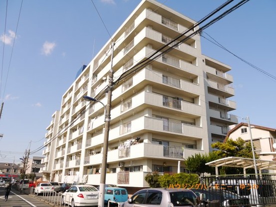 apartment 東京都北区西が丘１丁目
地図を見る