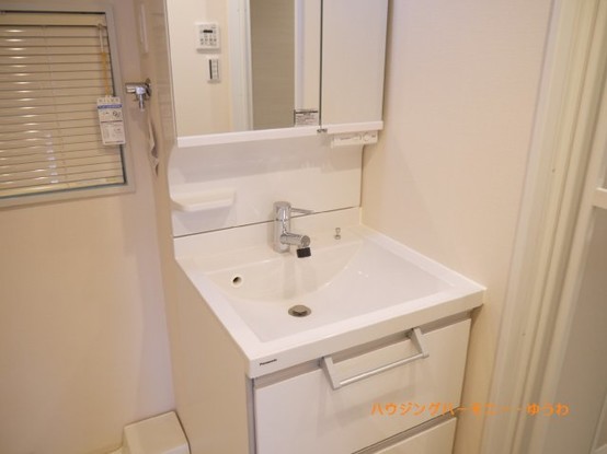 apartment 東京都板橋区南常盤台２丁目
地図を見る
