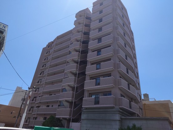 apartment 山口県岩国市麻里布町３丁目
地図を見る