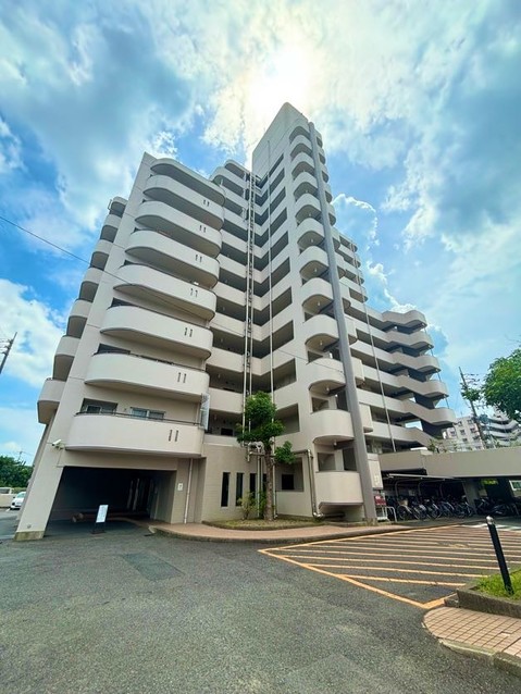 apartment 愛知県あま市新居屋上古川
地図を見る