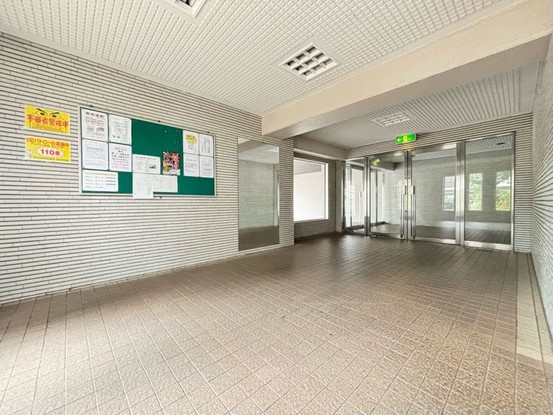 apartment 愛知県あま市新居屋上古川
地図を見る