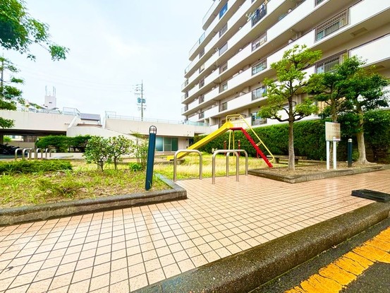 apartment 愛知県あま市新居屋上古川
地図を見る