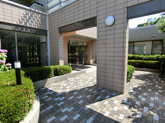 apartment 広島県広島市西区田方１丁目
地図を見る