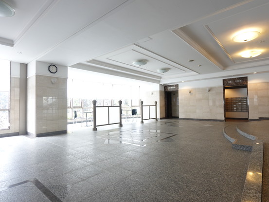 apartment 広島県広島市西区井口台２丁目
地図を見る