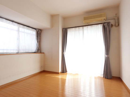 apartment 広島県広島市西区井口台２丁目
地図を見る
