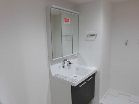 apartment 東京都渋谷区千駄ヶ谷４丁目19-18
