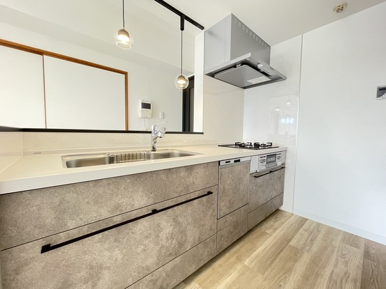 apartment 東京都渋谷区千駄ヶ谷４丁目19-18