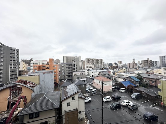 apartment 愛知県春日井市八光町１丁目
地図を見る