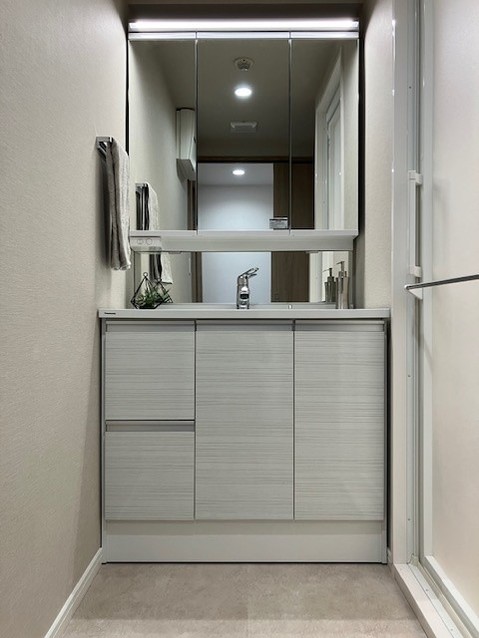 apartment 東京都渋谷区千駄ヶ谷４丁目19-18
