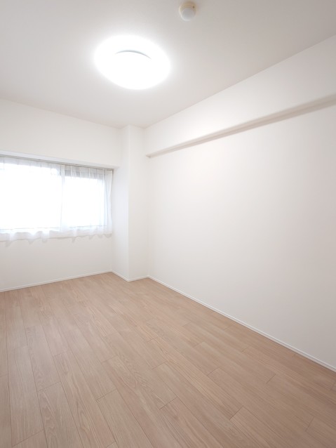 apartment 東京都渋谷区千駄ヶ谷４丁目19-18