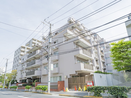 apartment 東京都渋谷区千駄ヶ谷４丁目19-18