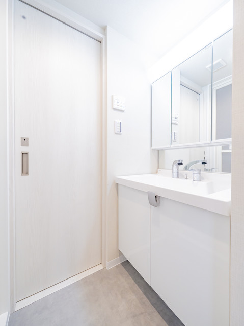 apartment 東京都渋谷区千駄ヶ谷４丁目19-18