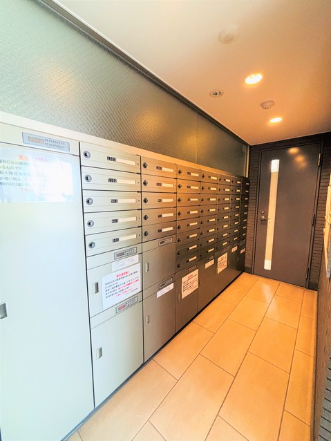 apartment 東京都渋谷区千駄ヶ谷４丁目19-18