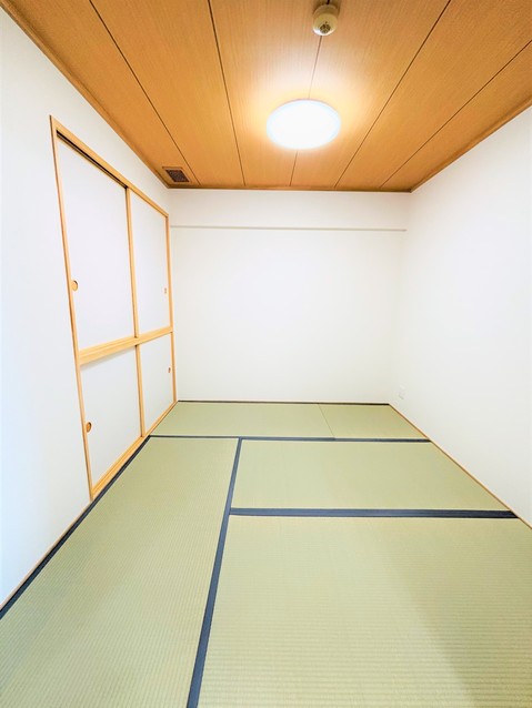 apartment 東京都渋谷区千駄ヶ谷４丁目19-18