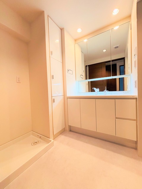 apartment 東京都渋谷区千駄ヶ谷４丁目19-18