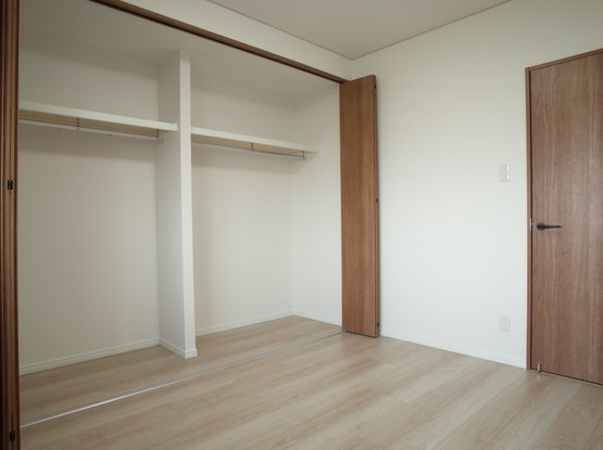 apartment 宮崎県宮崎市大塚台西１丁目
地図を見る