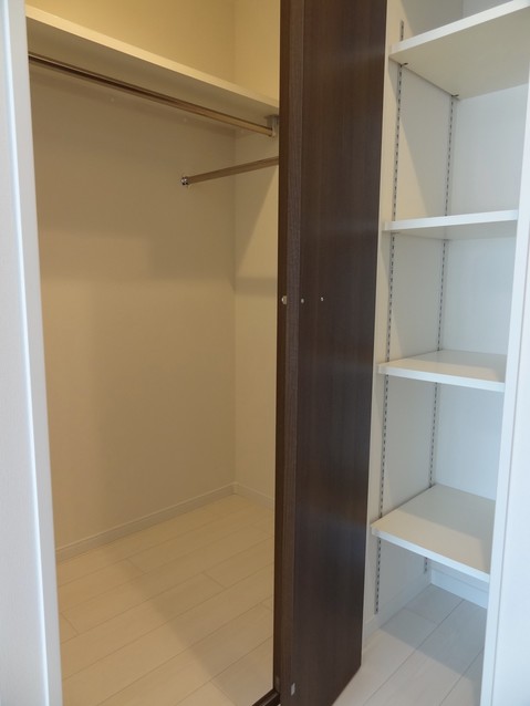 apartment 東京都渋谷区千駄ヶ谷４丁目19-18