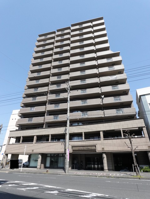 apartment 山口県岩国市麻里布町６丁目
地図を見る