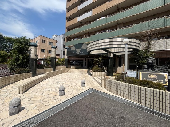 apartment 愛知県春日井市乙輪町２丁目
地図を見る